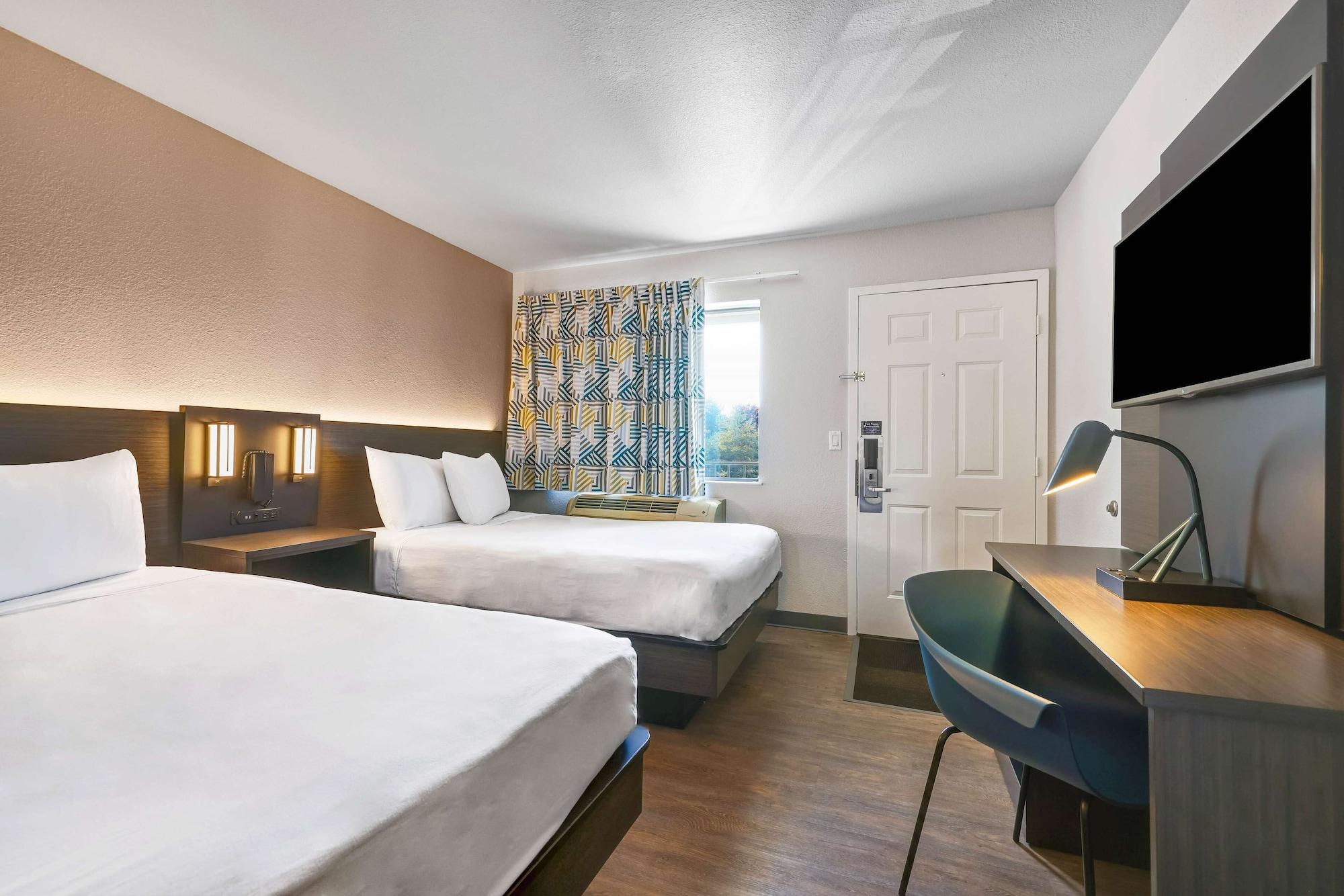 Motel 6-Kirkland, Wa - North Kirkland Εξωτερικό φωτογραφία