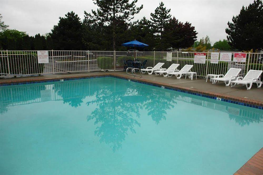 Motel 6-Kirkland, Wa - North Kirkland Εξωτερικό φωτογραφία